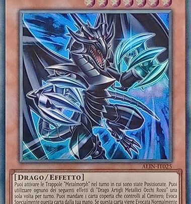 Drago Artigli Metallici Occhi Rossi